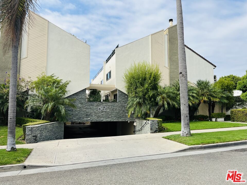 812 16th St Unit 2, Santa Monica, CA 90403 Apartment for Rent in