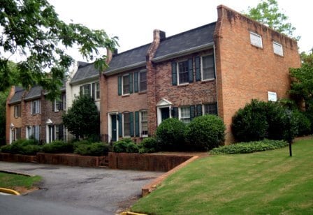 Williamsburg Townhomes - Williamsburg Townhomes