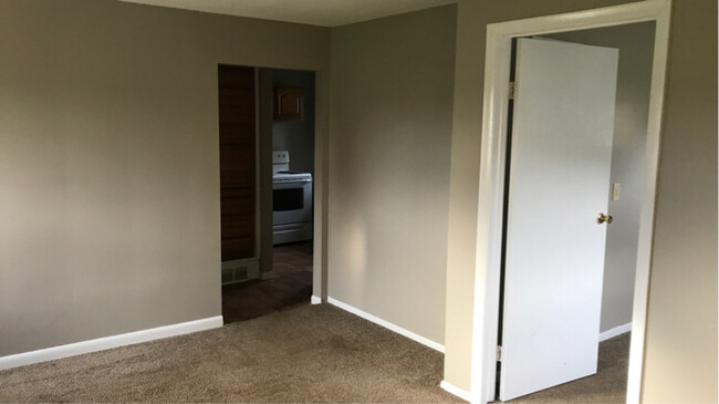 Building Photo - 2237 Bingham