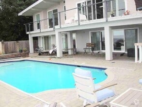 Building Photo - 5148 Paradise Dr