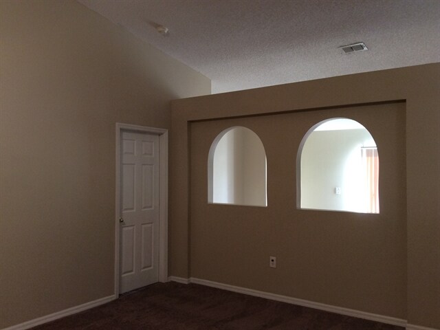 Building Photo - 1068 Amanda Kay Cir