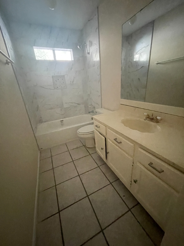 Foto del edificio - 24111 Lone Elm Dr