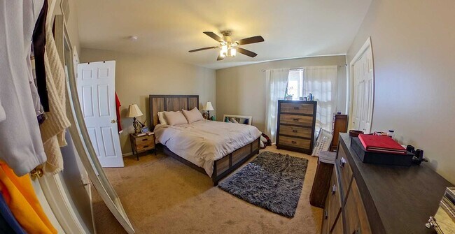 Foto del edificio - Beautiful Single Family Home on the West-S...