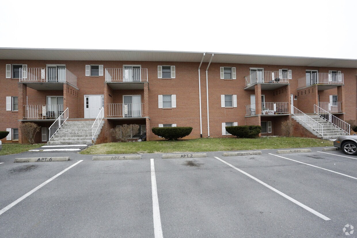 Holliday Apartaments - Lamden Court