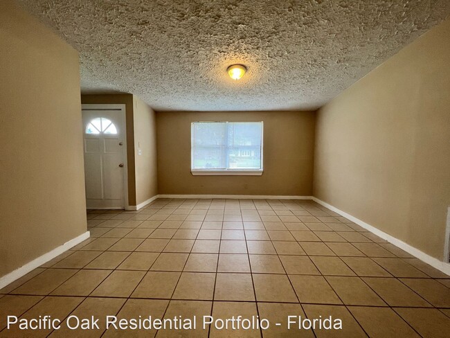 Foto del edificio - 3 br, 1.5 bath House - 5051 Doncaster Ave