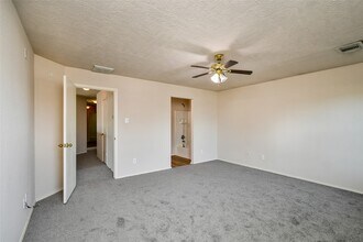 Building Photo - 20506 Holly Barr Ln