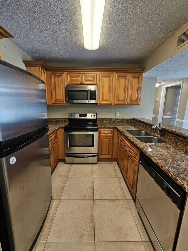 Building Photo - 1440 Windorah Way