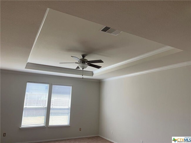 Building Photo - 202 W Orion Dr