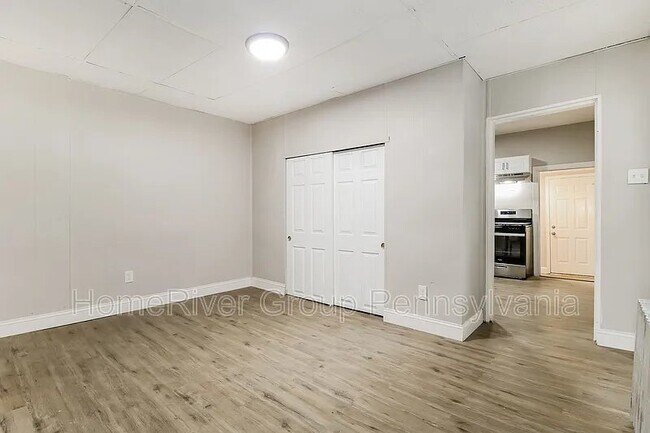 Foto del edificio - 4928 Wakefield St