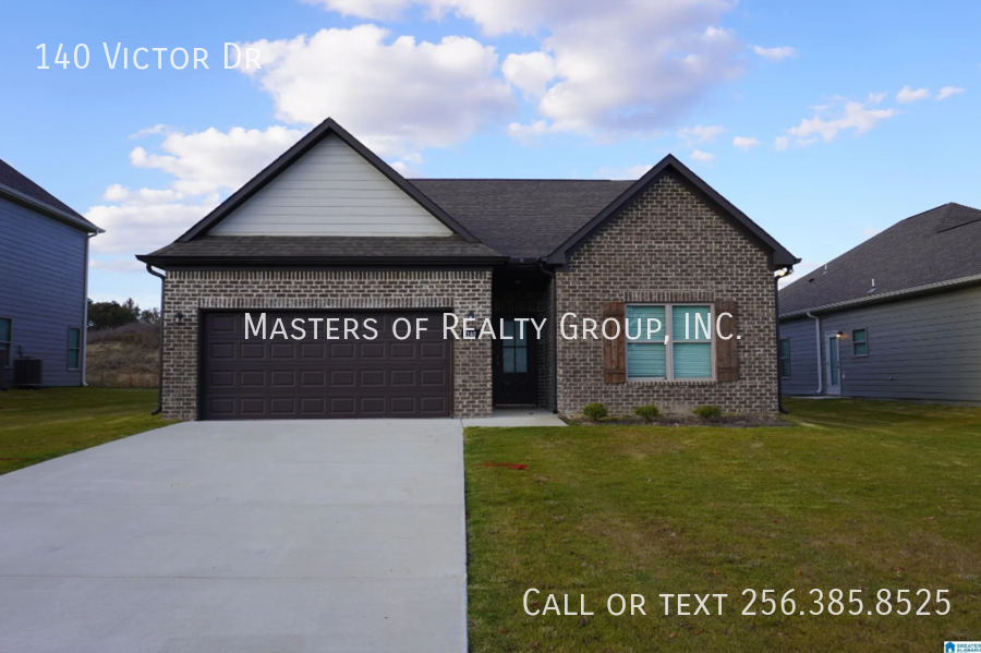 Foto principal - Spacious 4-Bedroom Home in Jasper!