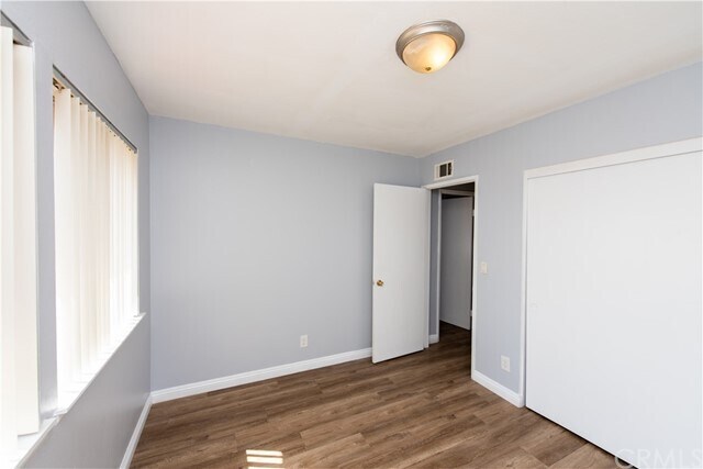 Foto del edificio - 4973 Avila Way