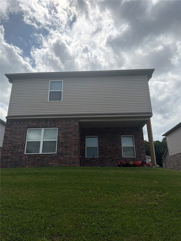 Building Photo - 3321 Red Tail Wy