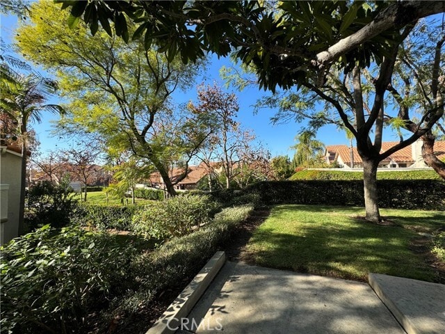 Building Photo - 25 Gaviota