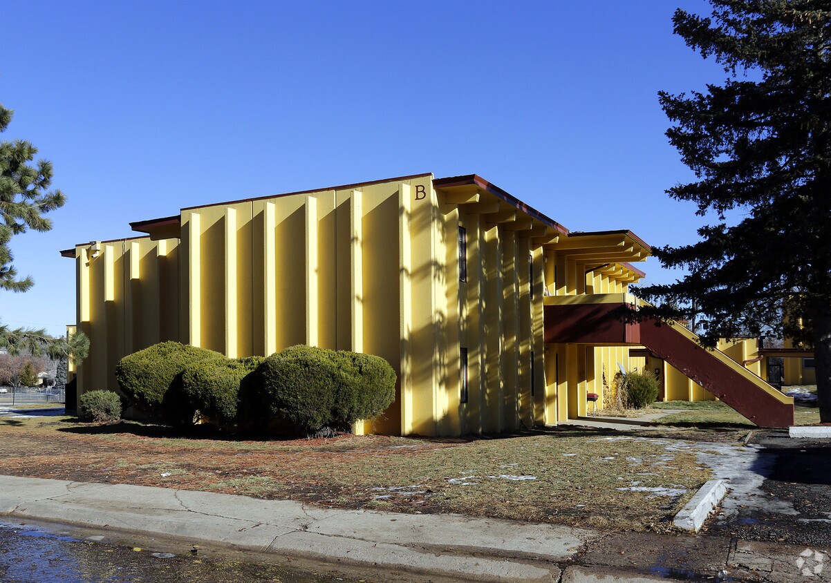 Julian Square Apartments Apartments in Sheridan, CO