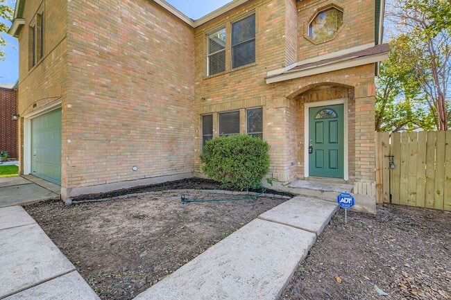 Foto del edificio - 8046 Thaxton Rd