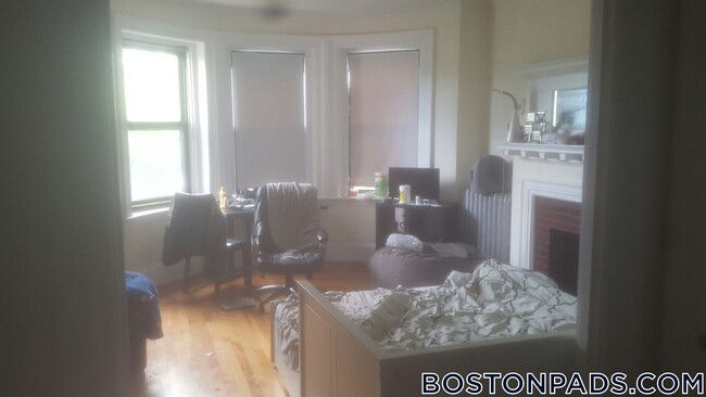 Foto del edificio - 21 Brighton Ave