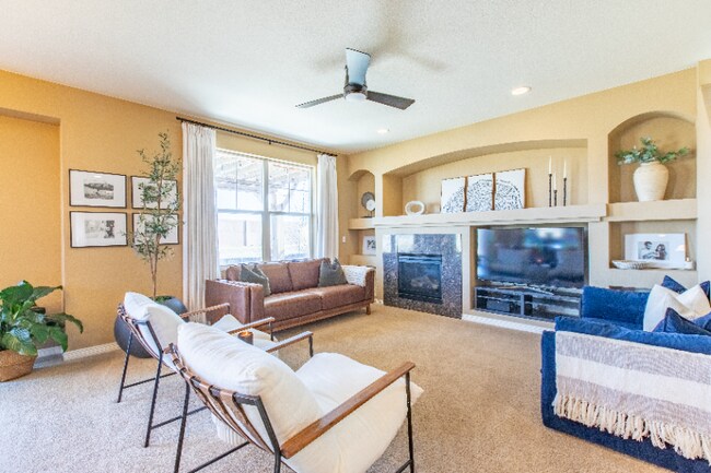 Building Photo - 9420 Yucca Way