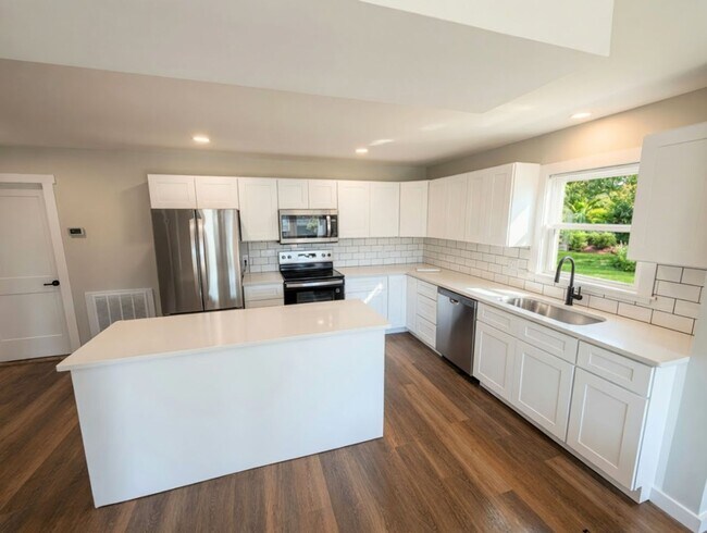 Foto del edificio - 4801 Boonsboro Rd