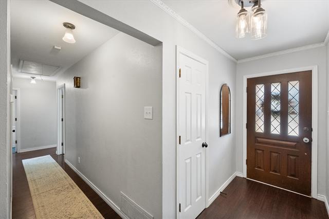 Foto del edificio - 1415 Moss Rose Cir