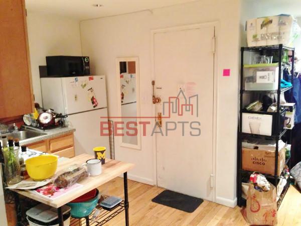 Building Photo - 189 E 3rd St