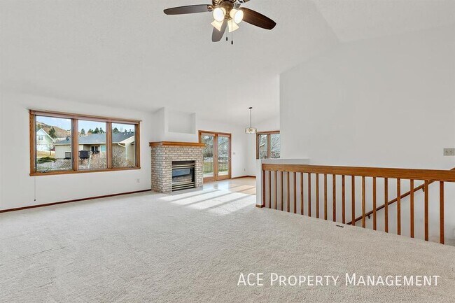 Building Photo - 5116 Stoney Creek Ct