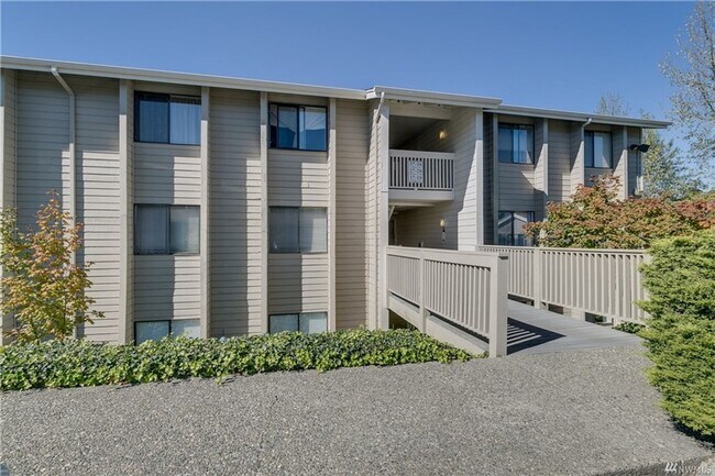 Foto del edificio - Beautiful 2 bedrooms 1.5 Bath