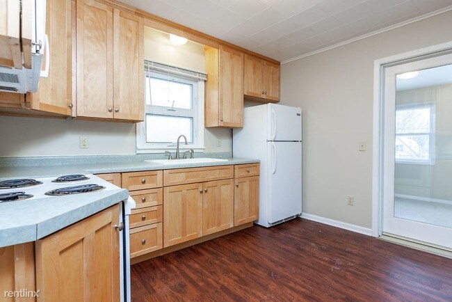 Building Photo - 2 br, 1 bath House - 1132 Farrington Street