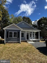 Building Photo - 38 Meadow View Ln