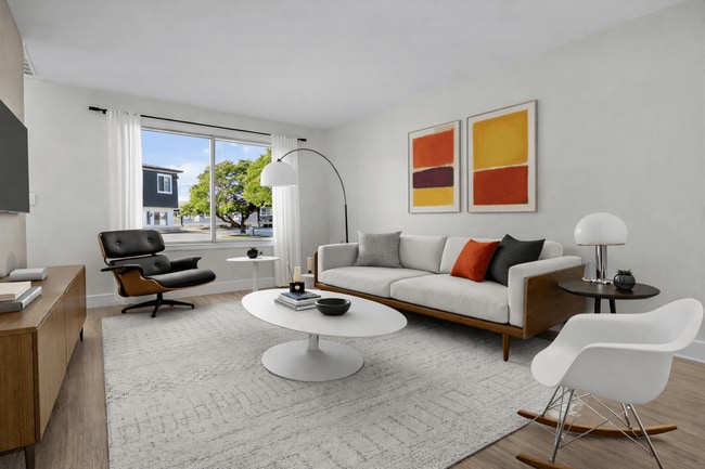 Building Photo - The Townhomes of Canton