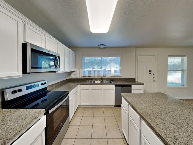 Building Photo - 1140 Honeywell Dr