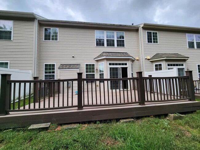 Building Photo - 44179 Beaver Creek Dr