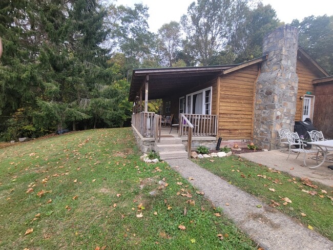 Photo - 113 Headman Ln House