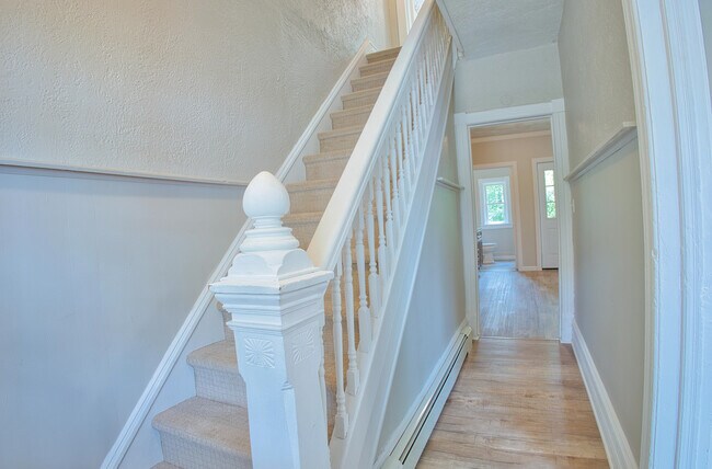 Front entryway - 22 Clinton St