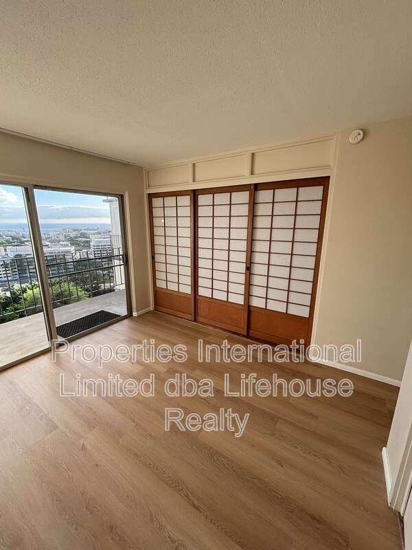 Foto del edificio - 625 Iolani Ave