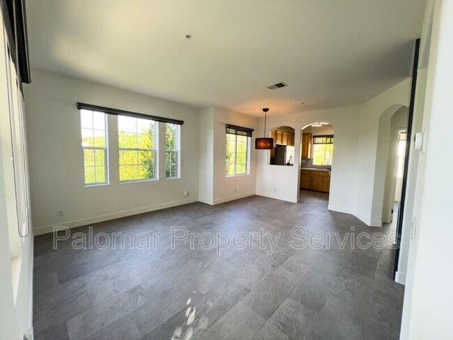 Building Photo - 3143 Via Puerta