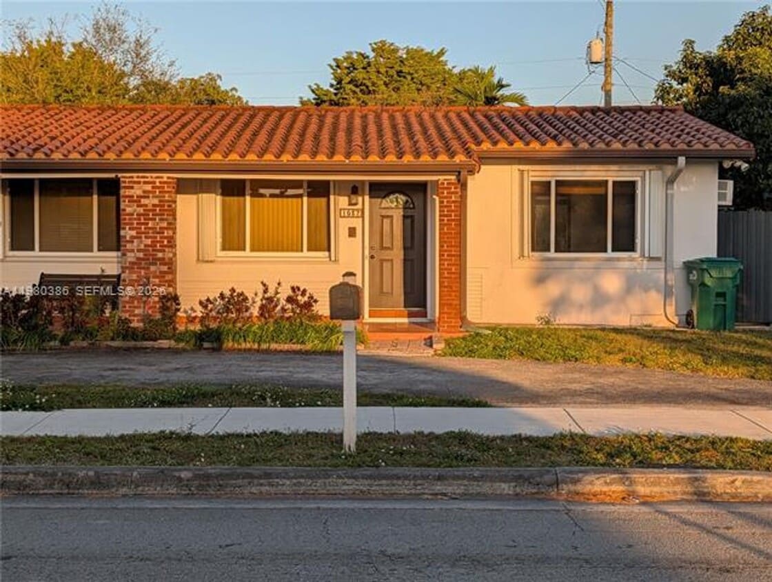 Photo - 1037 SW 76th Ave, Miami, FL 33144