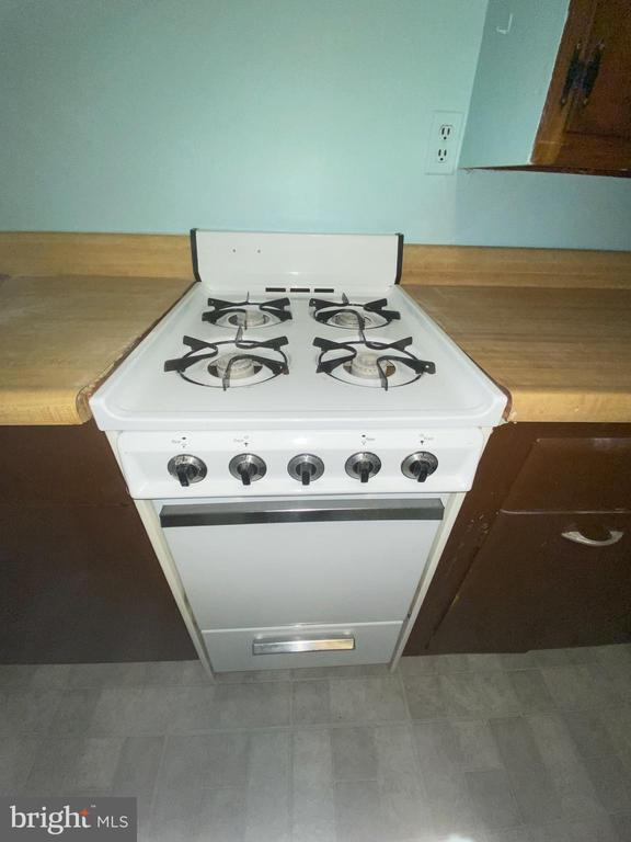 Foto del edificio - 4129 Cliffvale Rd