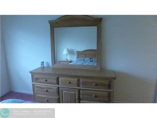 Foto del edificio - 1851 NE 62nd St