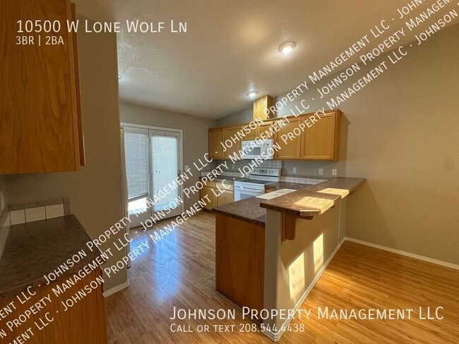 Foto del edificio - 10500 W Lone Wolf Ln
