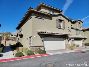 Building Photo - 129 Lomita Heights Dr