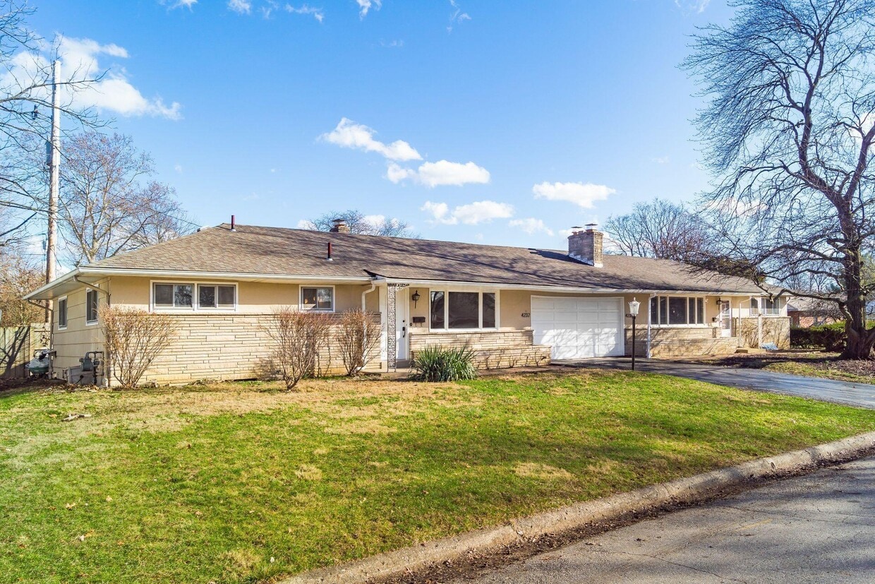 Foto principal - 4232 Eastlea Dr