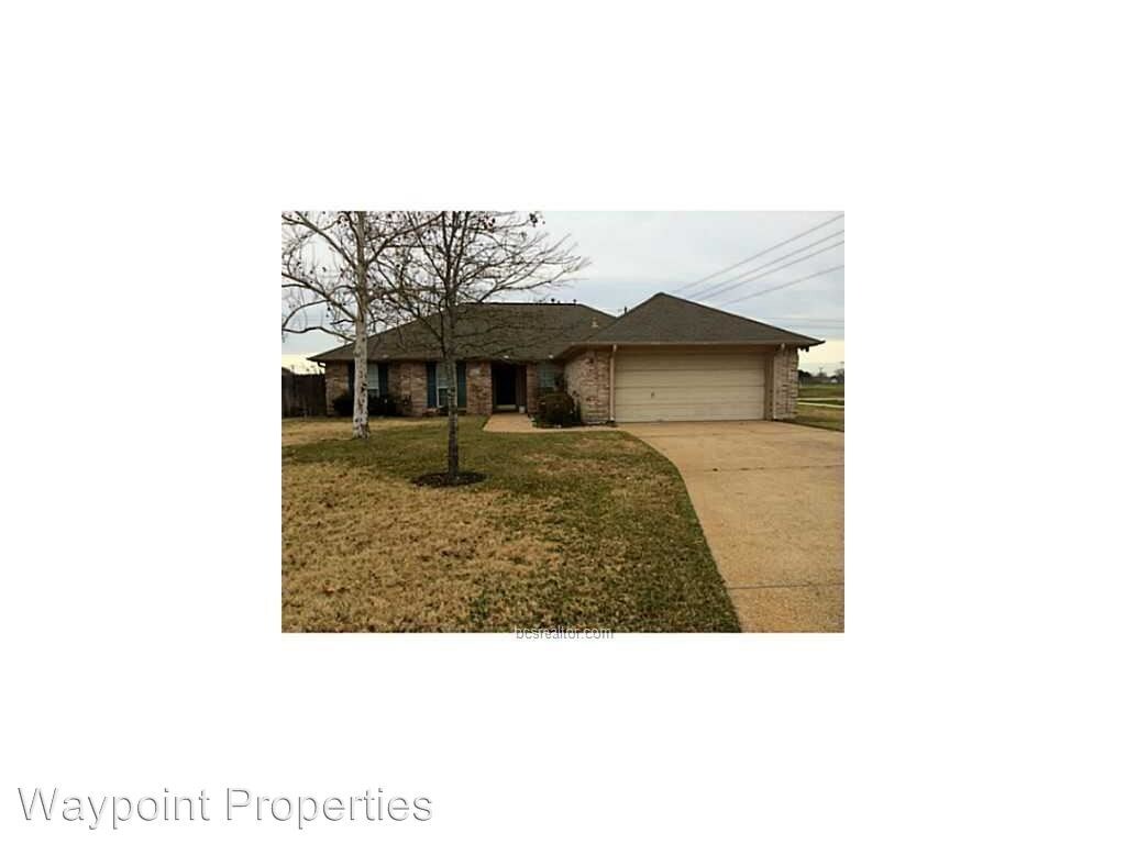 Primary Photo - 4 br, 2 bath House - 721 Hasselt