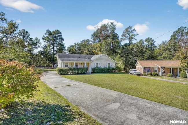 Building Photo - 2932 Tower Pines Dr