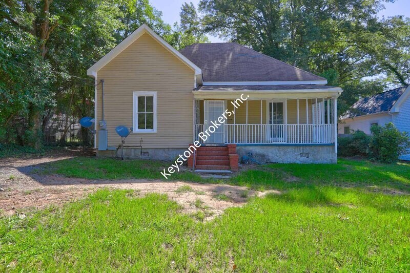 Primary Photo - 479 Fort Hill St