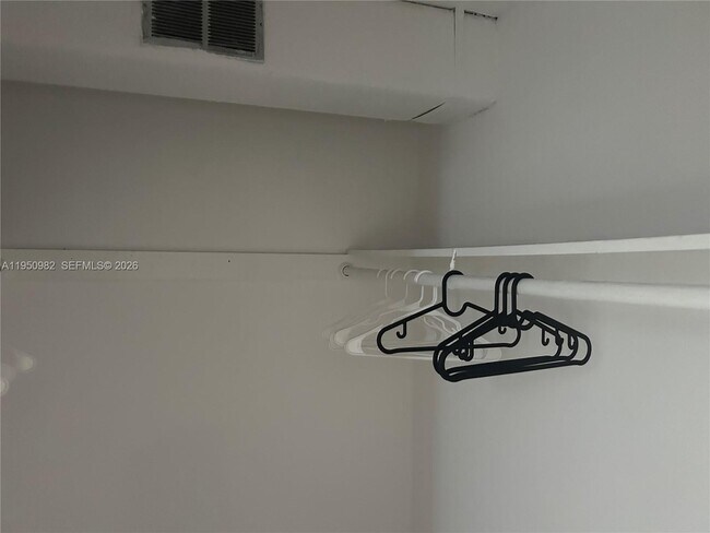 Foto del edificio - 401 Ocean Dr