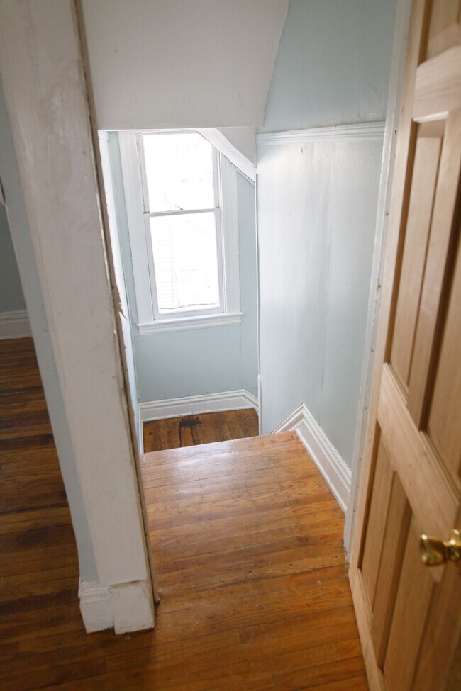Foto del edificio - 541 Pine Ave NW