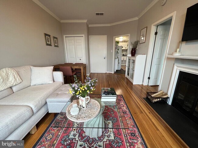 Foto del edificio - 1830 California St NW