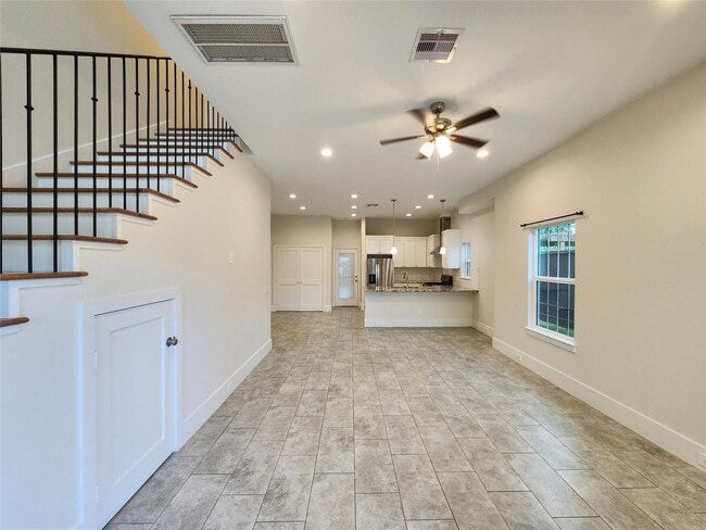 Foto del edificio - 2202 Lynnfield St