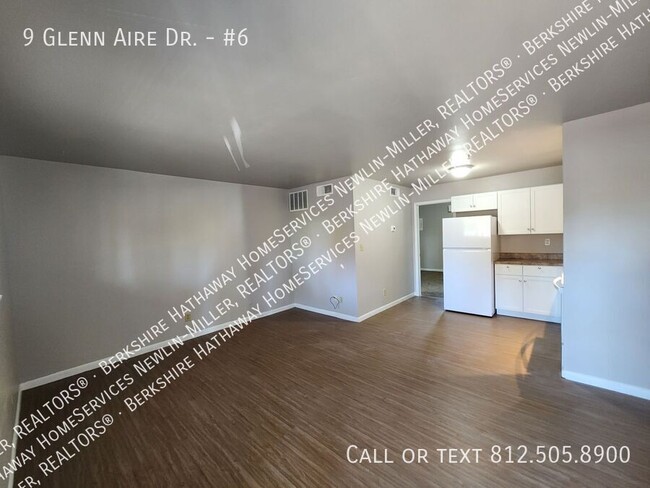 Building Photo - Newly Remodeled 1 Bed, 1 Bath Upper Apartm...