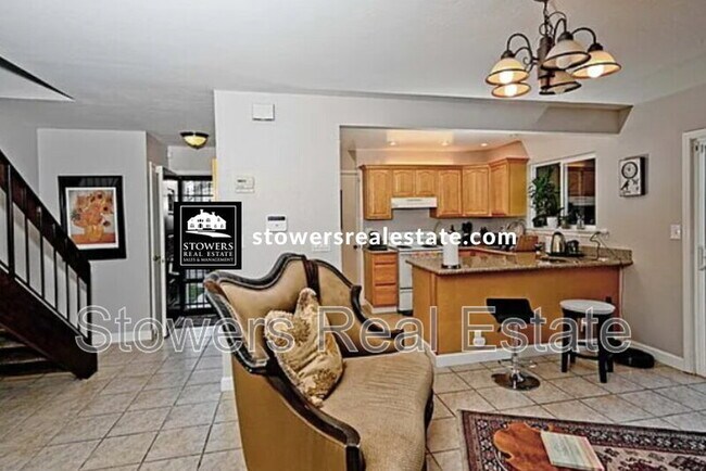 Foto del edificio - 112 Summerwood Pl